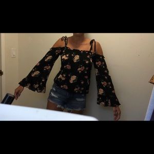 American Eagle Floral Top